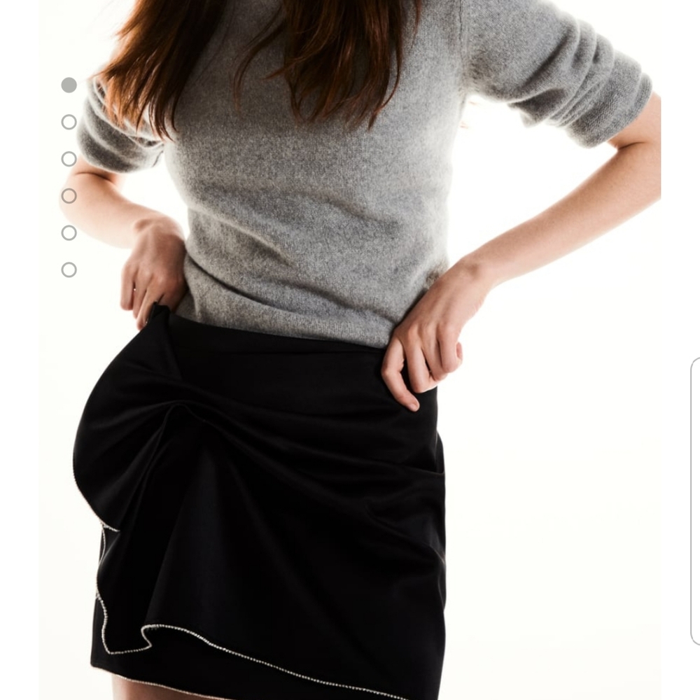 Satin skirt - Picture 2 of 3